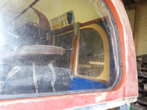 Close-up of RH corner of rear window after refitting but before the beading had been replaced.